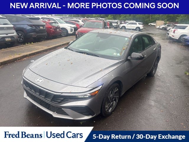 2025 Hyundai Elantra 2.0 SEL Sport IVT's photo