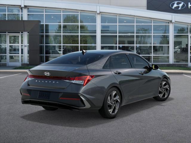 2025 Hyundai Elantra SEL Convenience photo 3