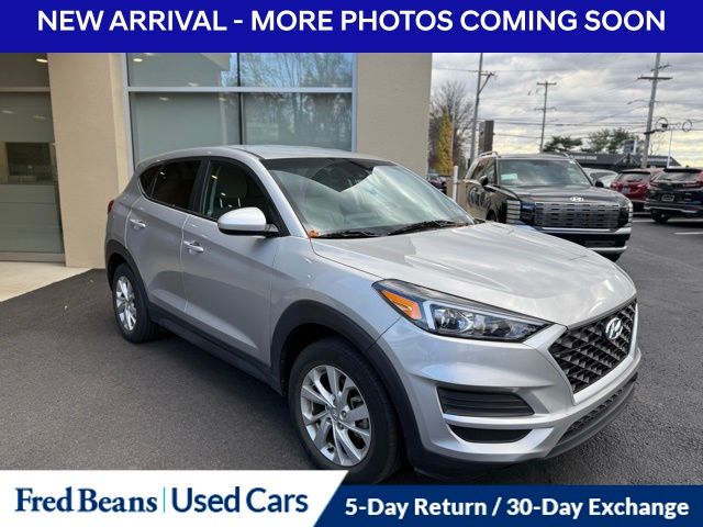 2021 Hyundai Tucson SE photo 3