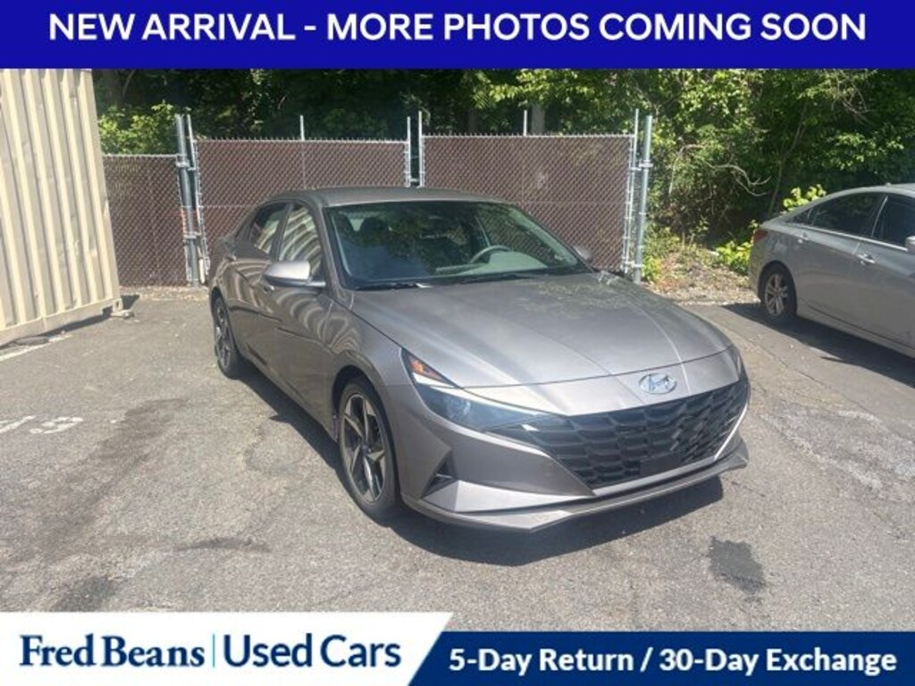 Used 2023 Hyundai Elantra SEL Sedan