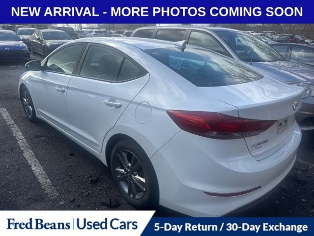 Used 2017 Hyundai Elantra SE Sedan