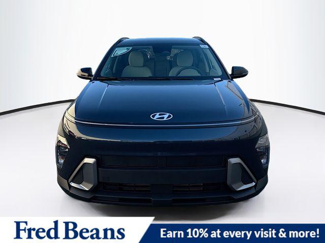 2026 Hyundai Kona SEL photo 2