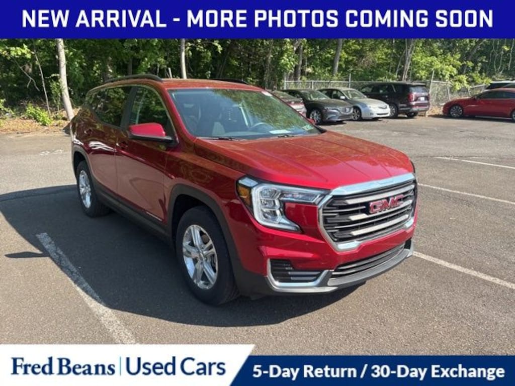 Used 2022 GMC Terrain SLE SUV