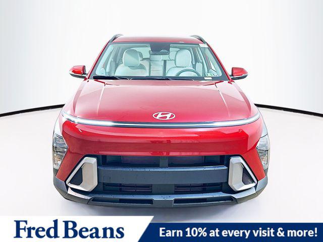 2025 Hyundai Kona SEL photo 2