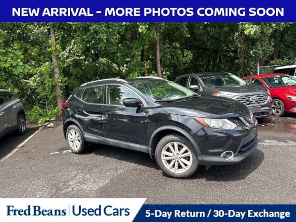 Used 2018 Nissan Rogue Sport SV SUV