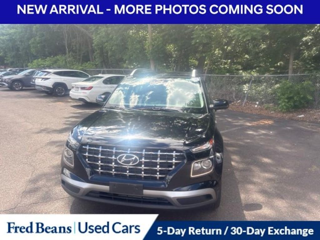 Used 2023 Hyundai Venue SEL SUV