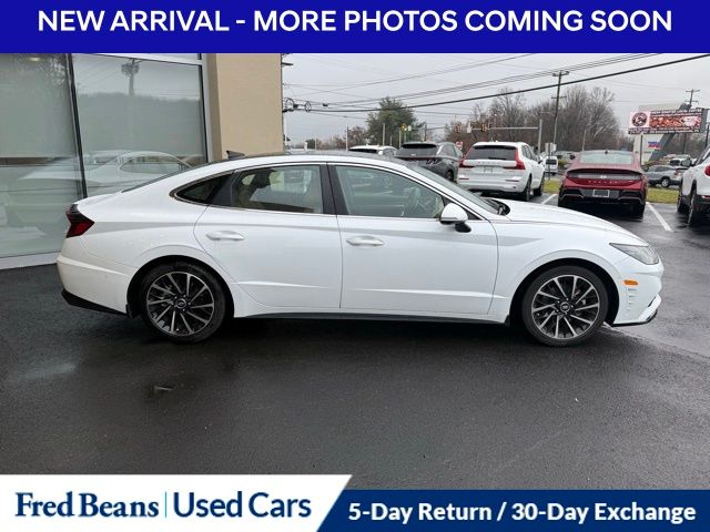 2021 Hyundai Sonata Limited photo 2