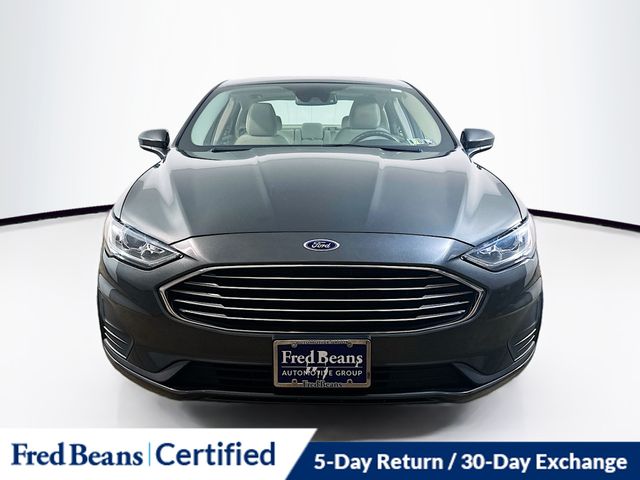 2019 Ford Fusion SE photo 2