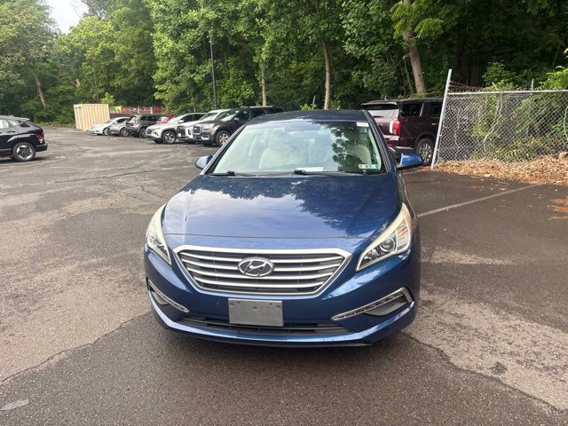 Used 2015 Hyundai Sonata SE with VIN 5NPE24AF7FH138916 for sale in Langhorne, PA
