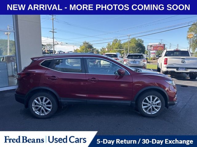2021 Nissan Rogue Sport SV photo 4