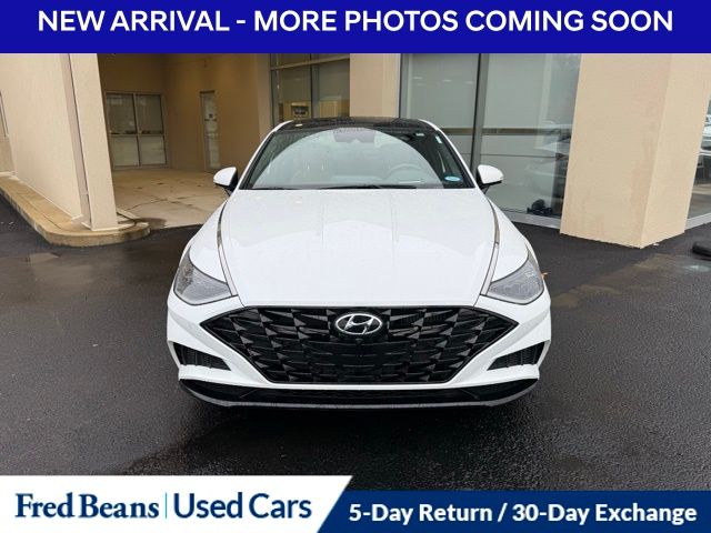 2021 Hyundai Sonata Limited photo 2