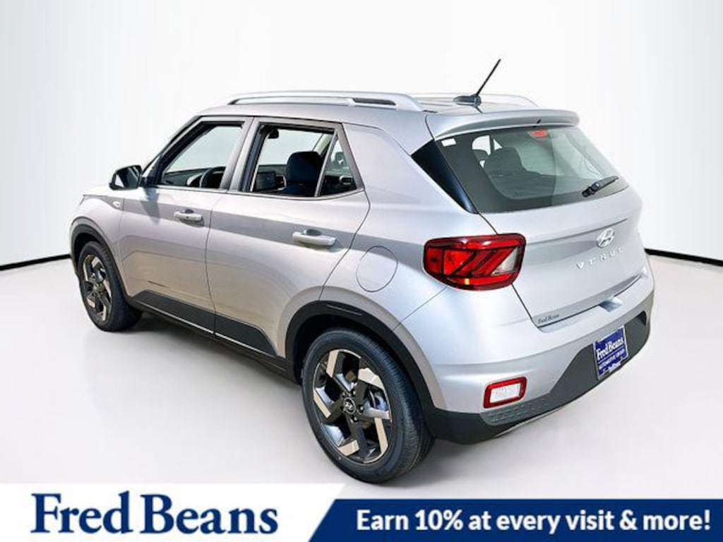 New 2026 Hyundai Venue SEL SUV
