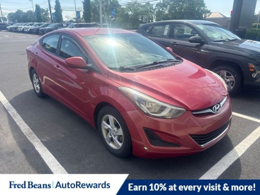 Used 2014 Hyundai Elantra SE Sedan