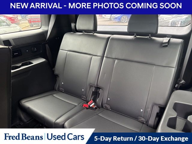 2025 Hyundai Santa Fe Limited - Photo 11