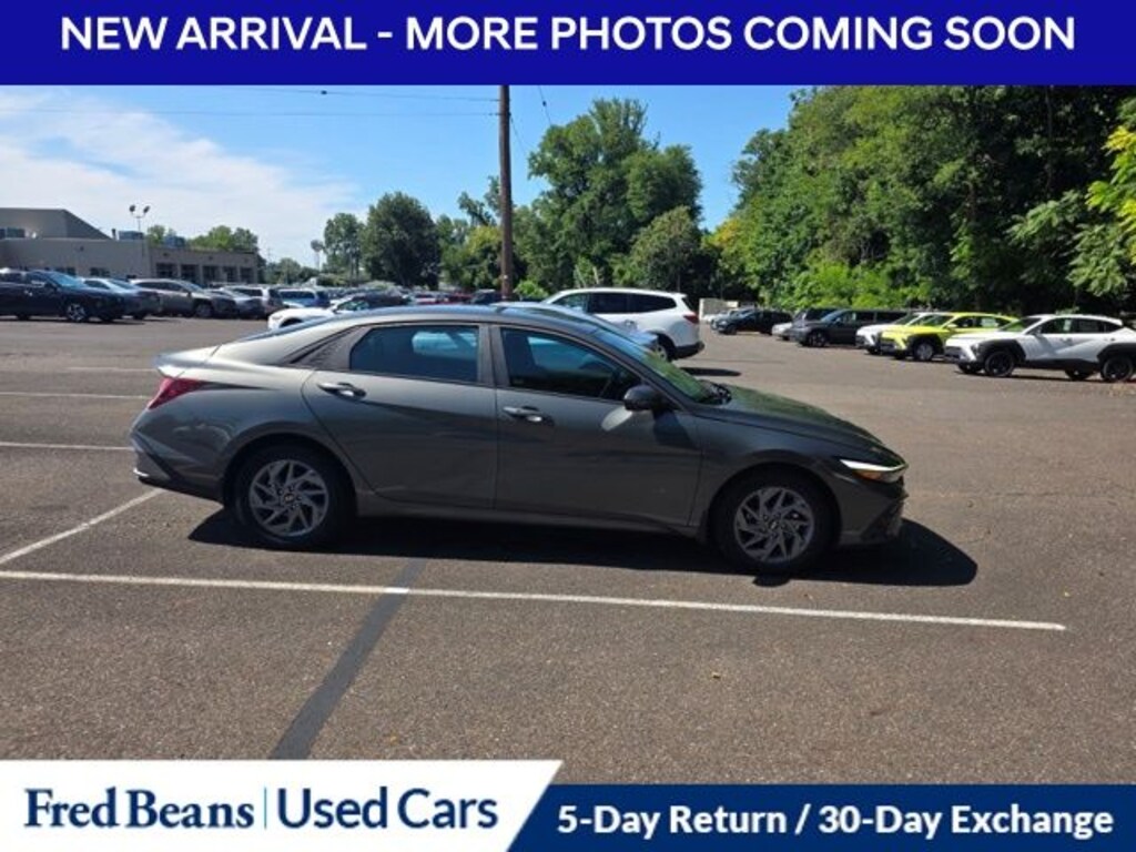 Used 2024 Hyundai Elantra SEL Sedan