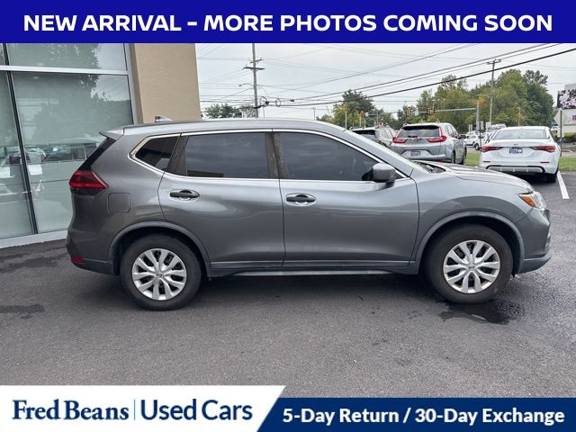 2018 Nissan Rogue S photo 4
