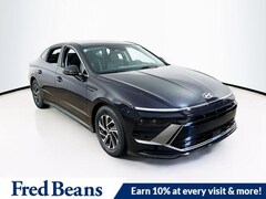 2026 Hyundai Sonata Hybrid Blue Sedan