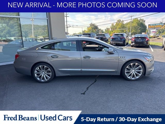 2018 Buick LaCrosse Essence photo 4