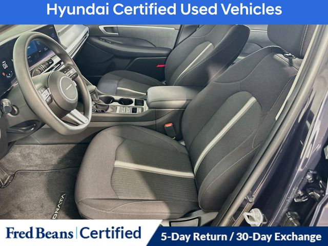 2025 Hyundai Sonata SE - Photo 21
