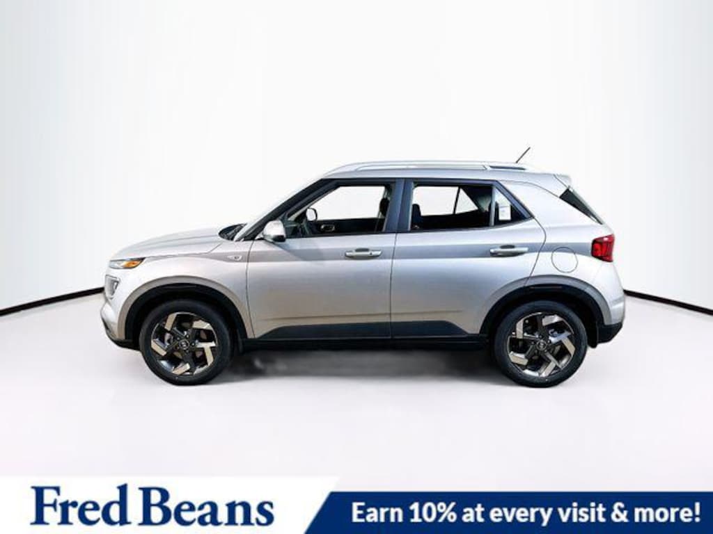 New 2026 Hyundai Venue SEL SUV