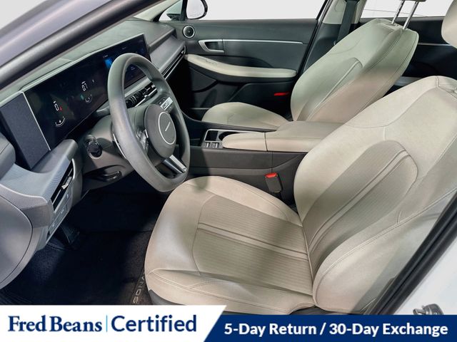 2025 Hyundai Sonata SEL - Photo 11