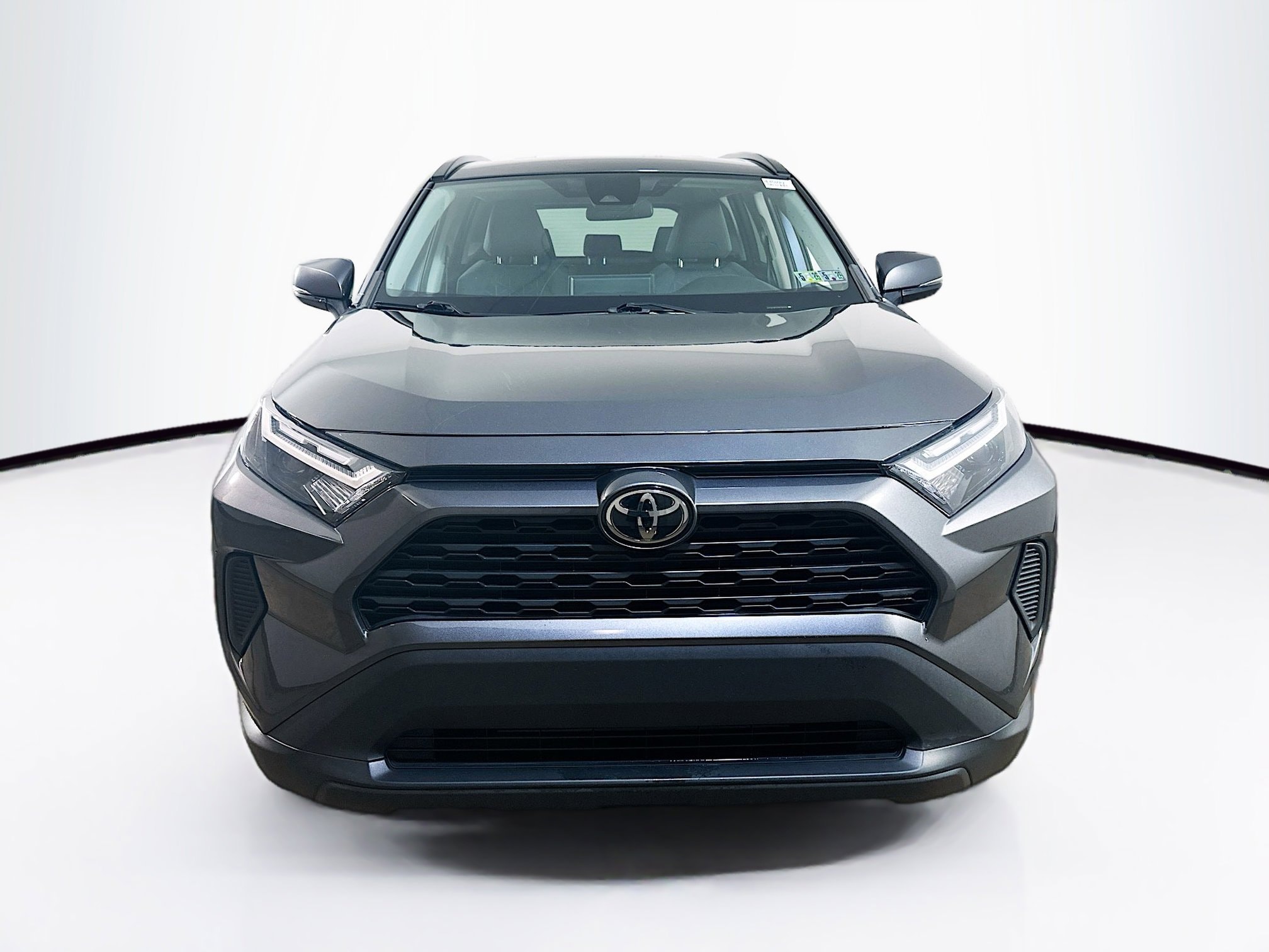 Used 2022 Toyota RAV4 XLE with VIN 2T3P1RFVXNC283191 for sale in Langhorne, PA
