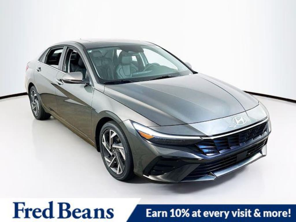 New 2026 Hyundai Elantra Limited Sedan