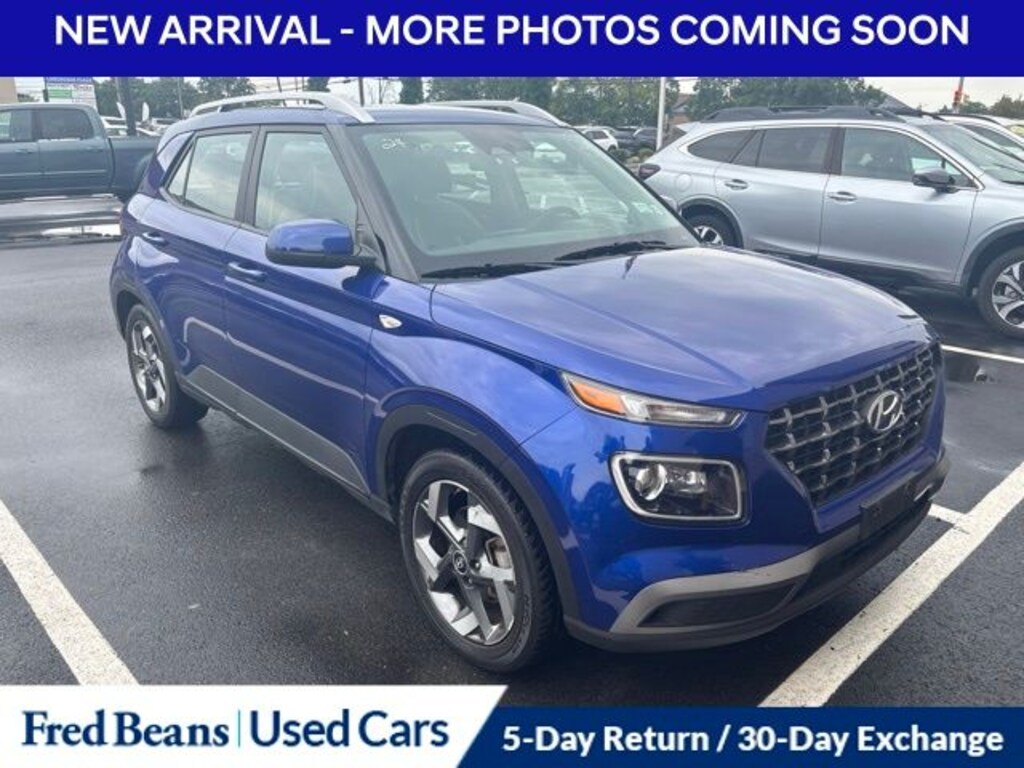Used 2024 Hyundai Venue Limited SUV