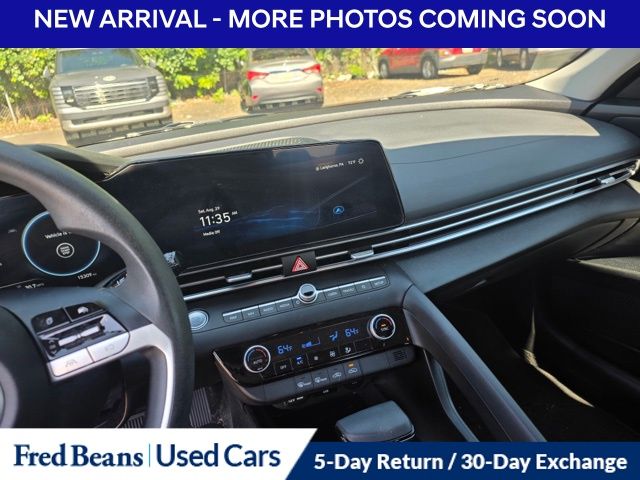 2024 Hyundai Elantra SEL - Photo 13