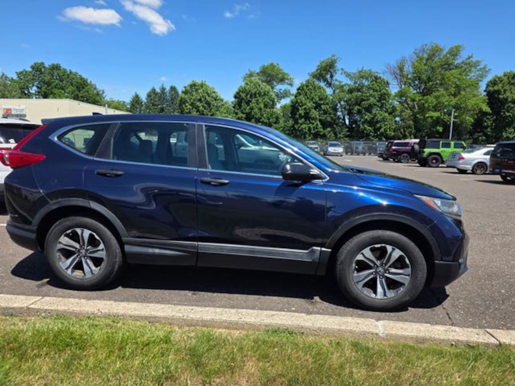 Used 2017 Honda CR-V LX SUV