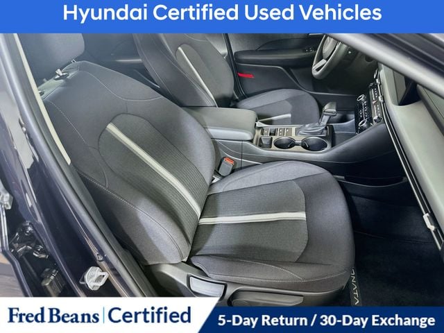 2025 Hyundai Sonata SE - Photo 14