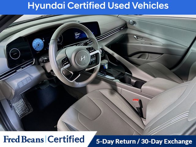 2025 Hyundai Elantra SEL - Photo 14