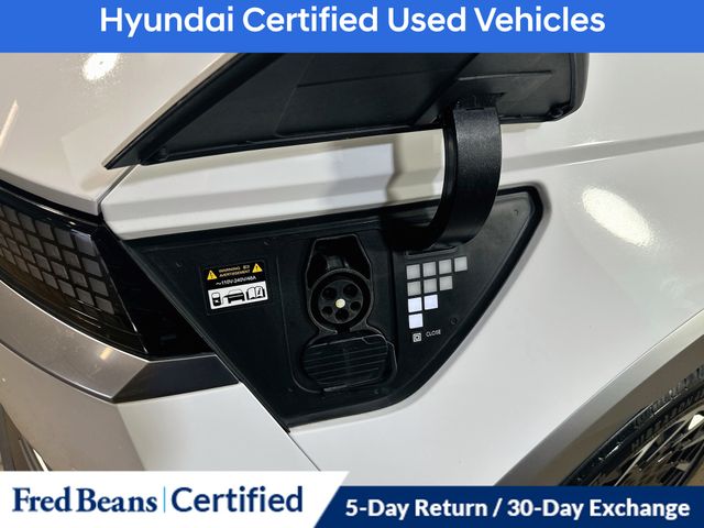 2023 Hyundai IONIQ 5 Limited - Photo 15