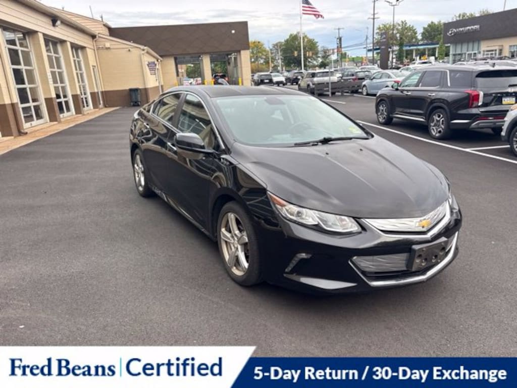Used 2017 Chevrolet Volt LT Hatchback