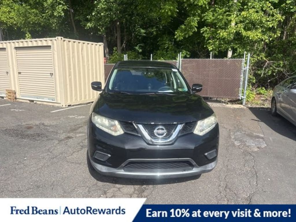 Used 2015 Nissan Rogue S SUV