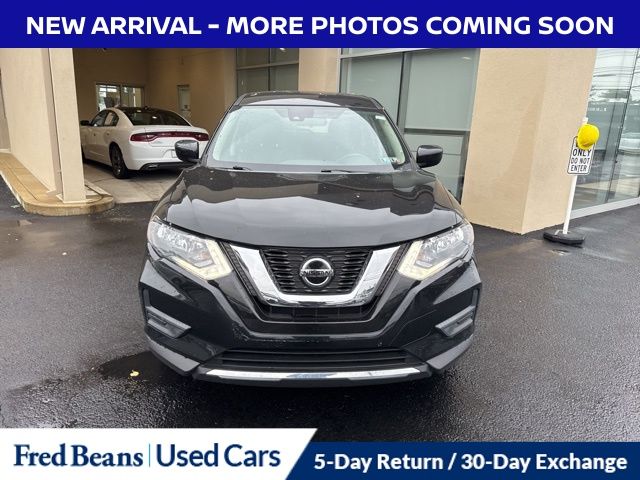 2020 Nissan Rogue S photo 2