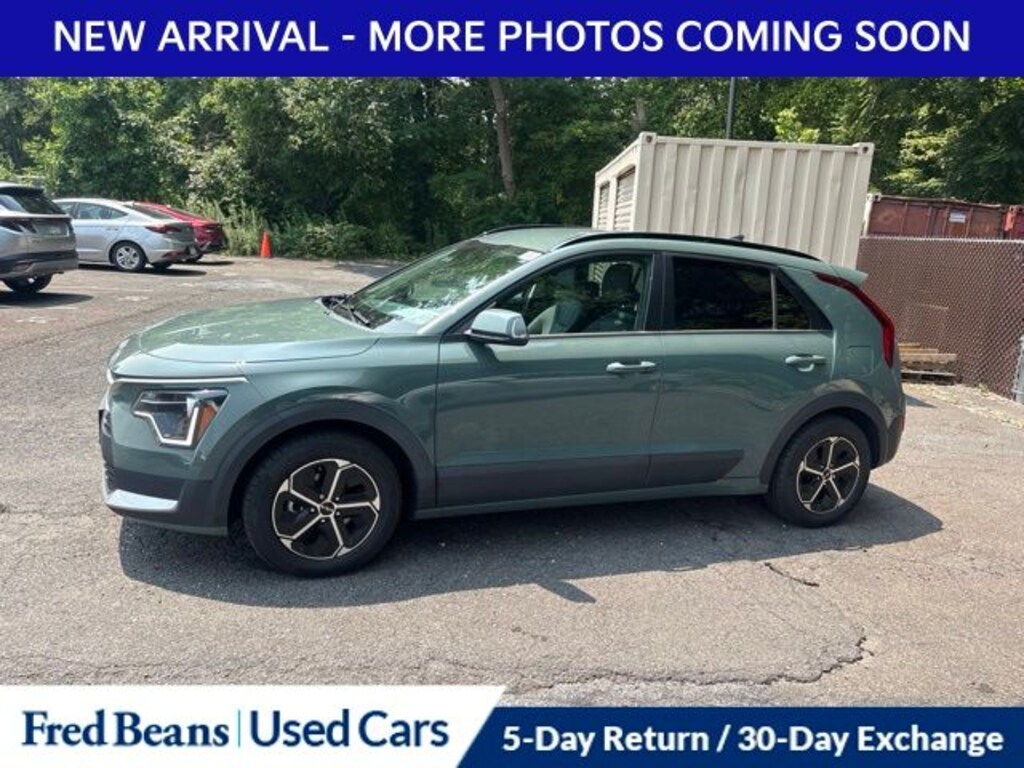 Used 2023 Kia Niro EX SUV