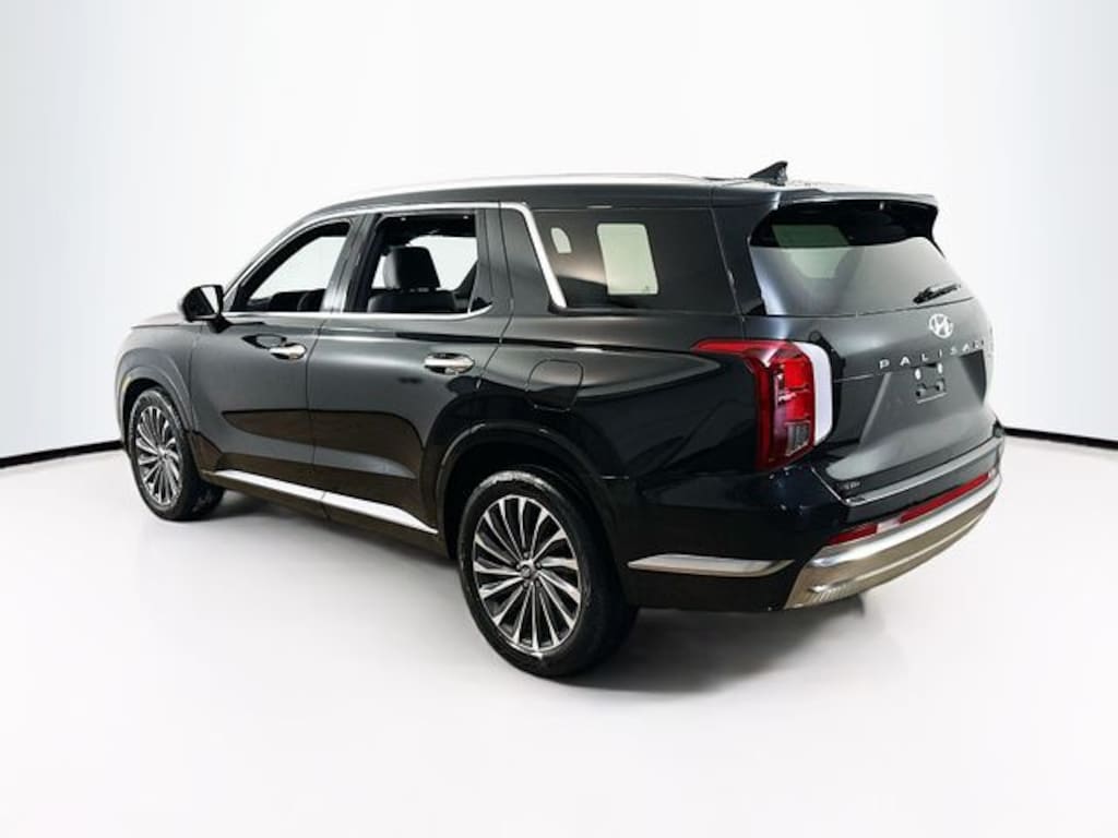 Used 2024 Hyundai Palisade Calligraphy SUV