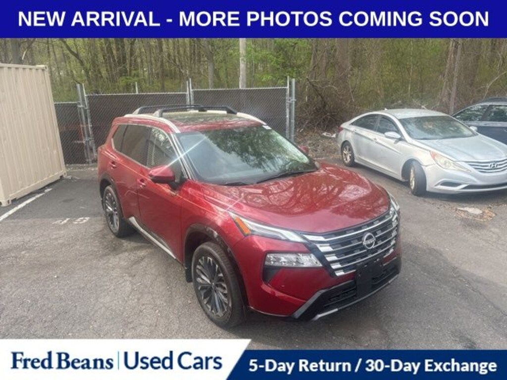 Used 2025 Nissan Rogue Platinum SUV