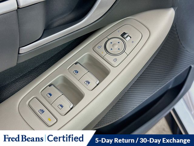 2025 Hyundai Sonata SEL - Photo 9