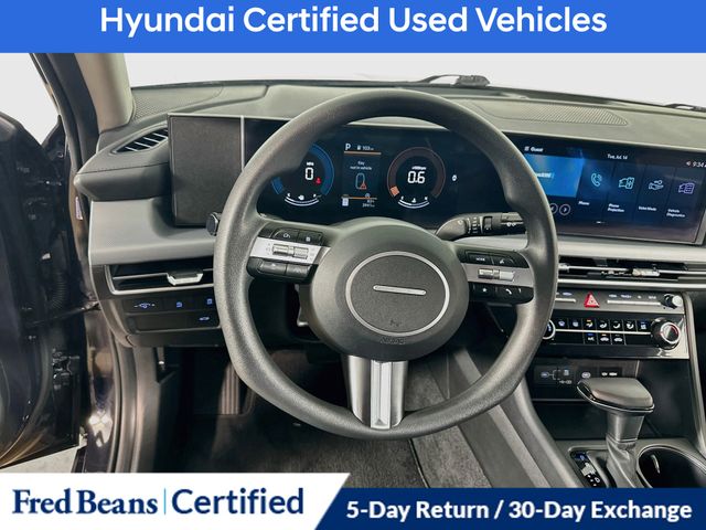 2025 Hyundai Sonata SE - Photo 22