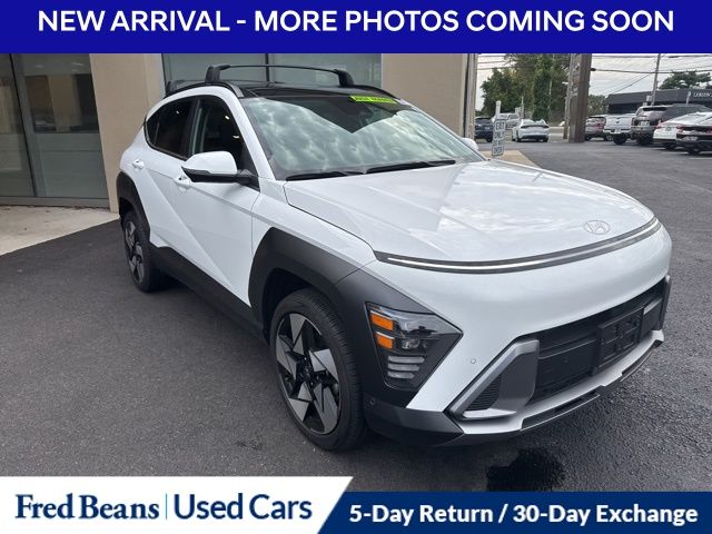 2025 Hyundai Kona Limited photo 3