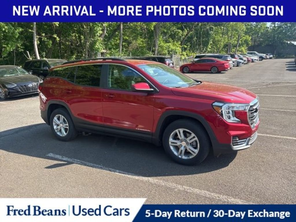 Used 2022 GMC Terrain SLE SUV