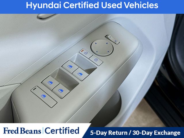 2024 Hyundai Kona SEL - Photo 11