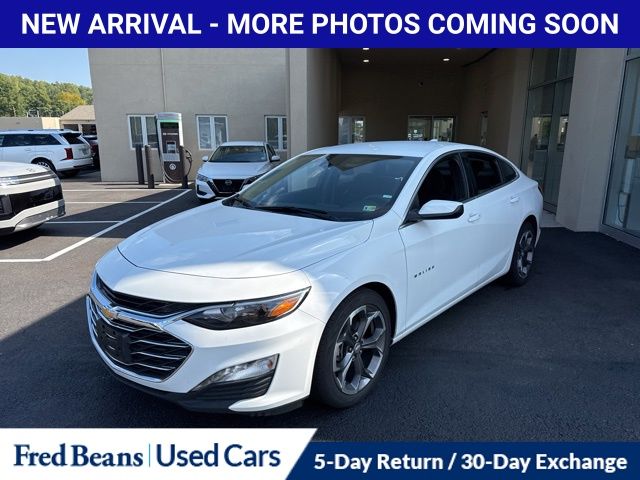 2023 Chevrolet Malibu Sedan 