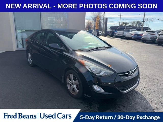 2013 Hyundai Elantra GLS photo 3