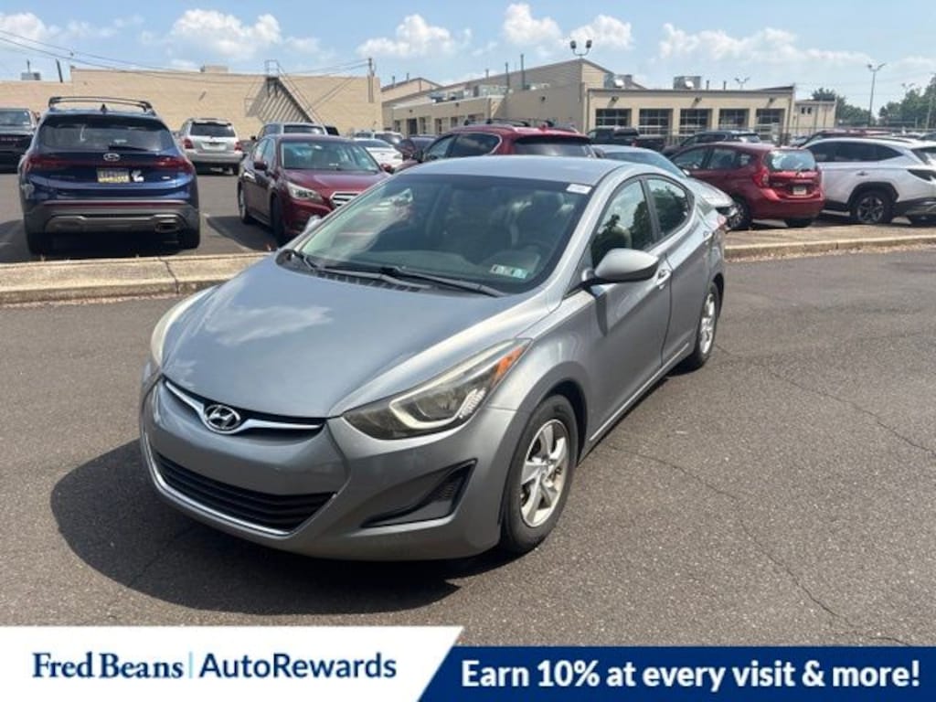 Used 2014 Hyundai Elantra SE Sedan