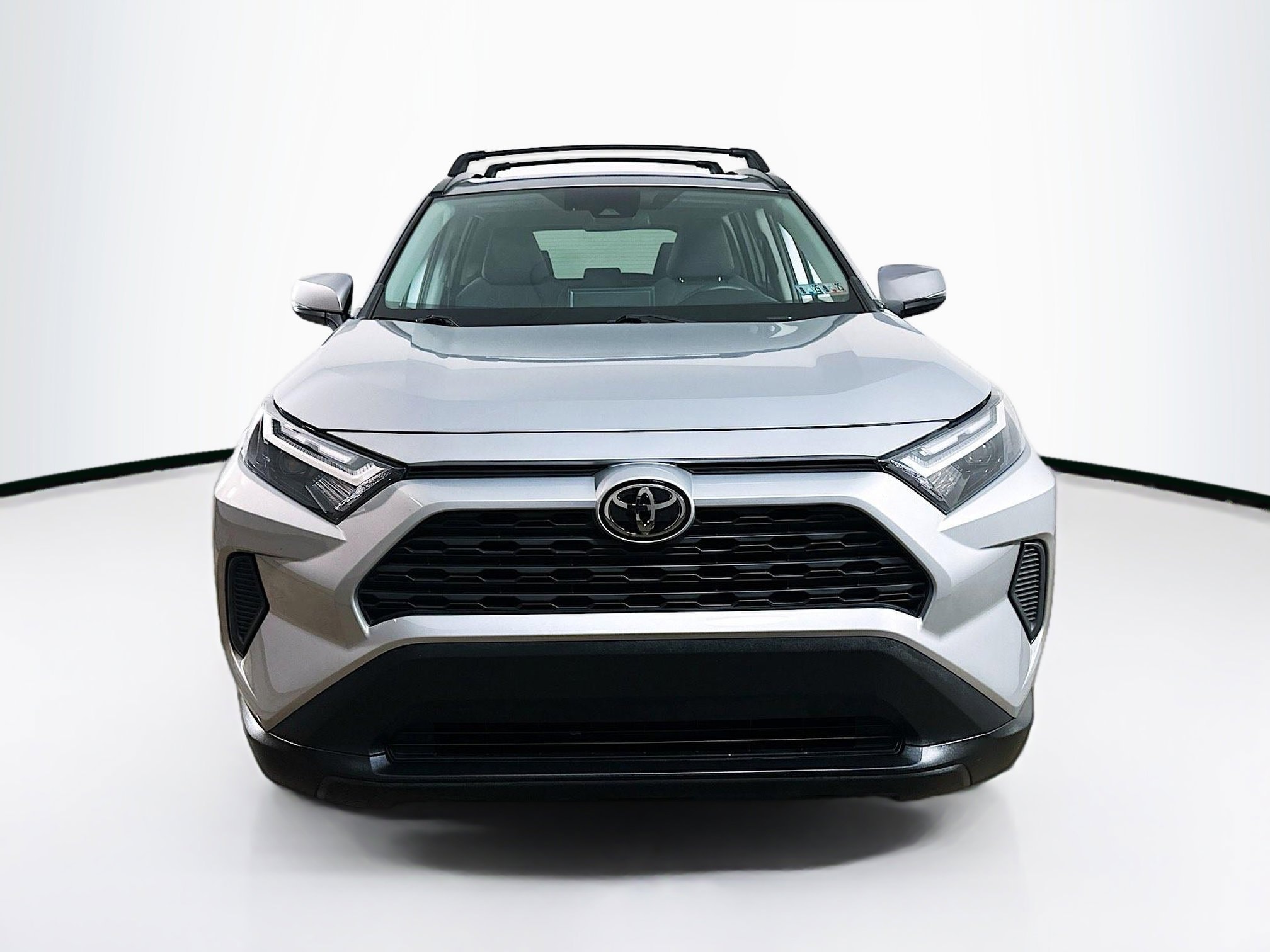 Used 2022 Toyota RAV4 XLE with VIN 2T3P1RFV2NW309488 for sale in Langhorne, PA