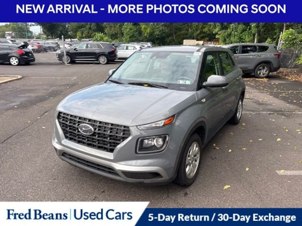 Used 2022 Hyundai Venue SE SUV