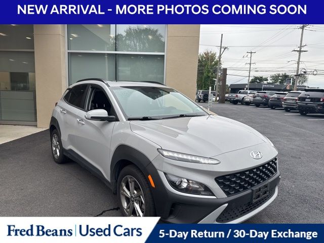 2023 Hyundai Kona SEL photo 3